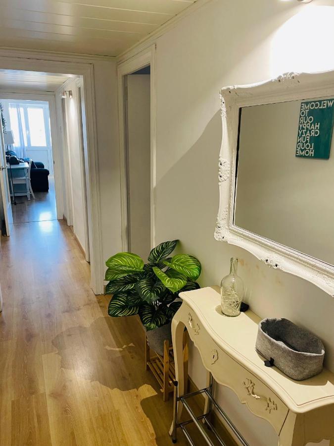 Beach Apartment Barca 6 Sant Adria de Besos Ngoại thất bức ảnh